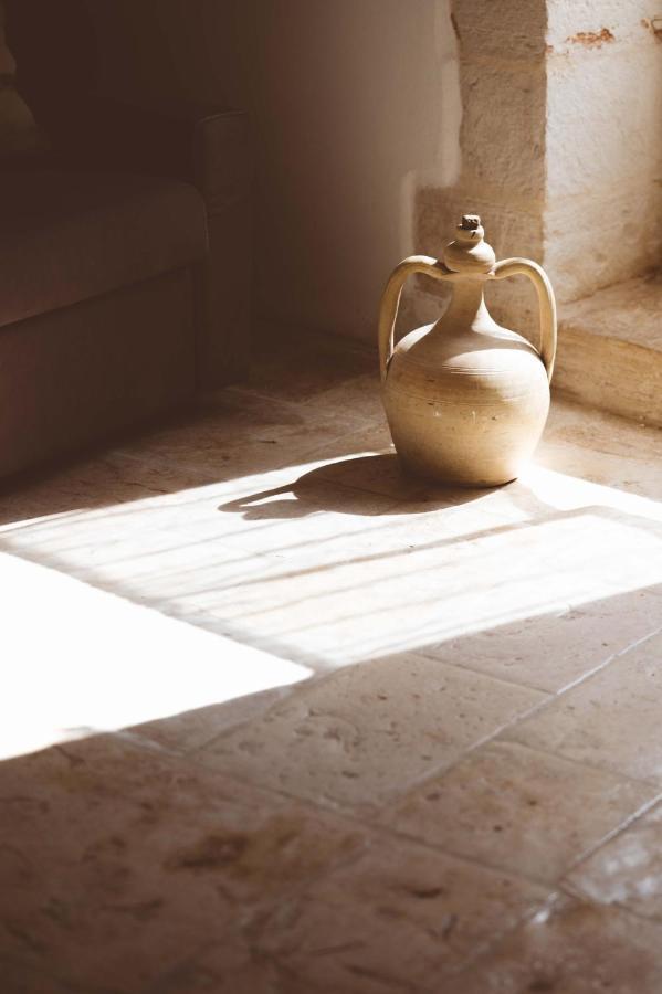 Trulli Lithos Suite Алберобело Екстериор снимка