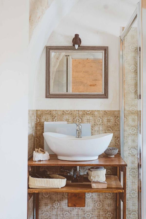 Trulli Lithos Suite Алберобело Екстериор снимка